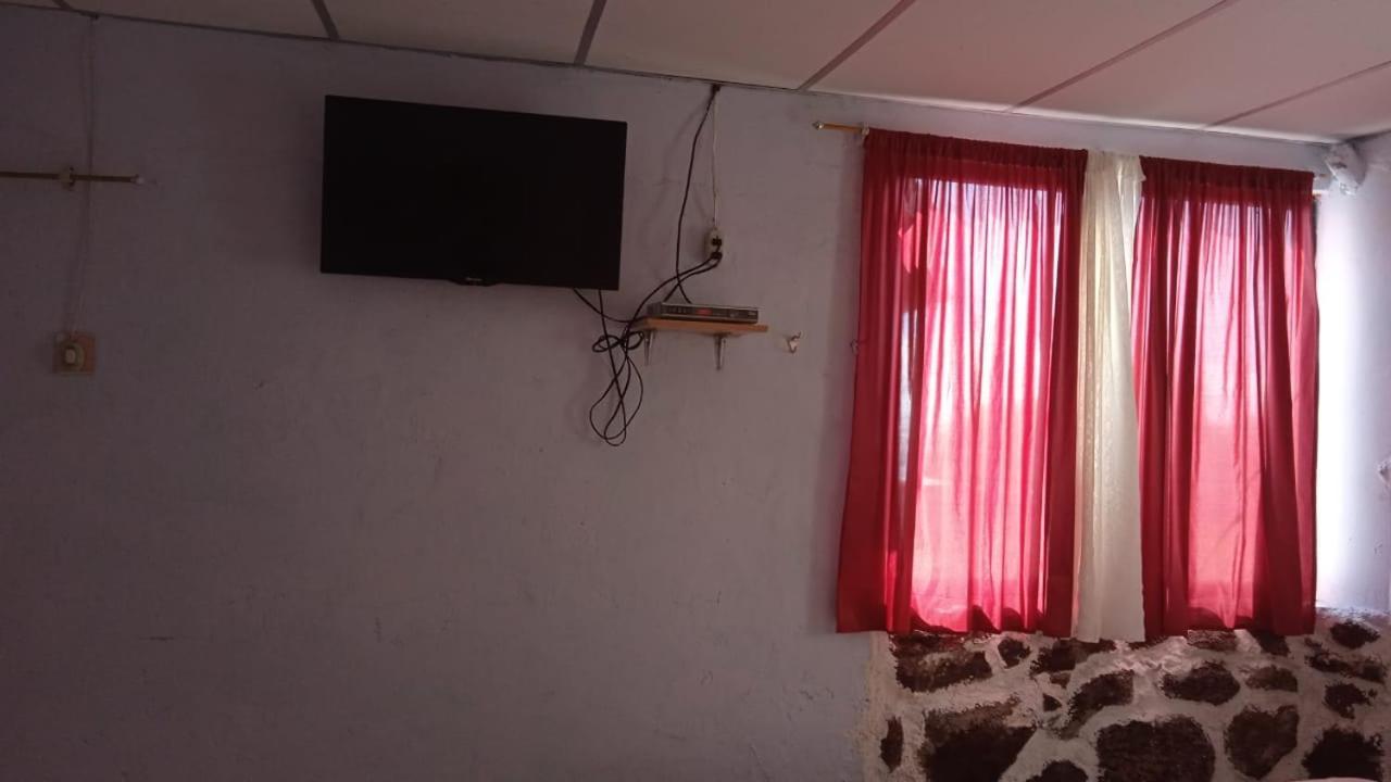 Hostal Cabanas Don Jorge Puerto Baquerizo Moreno Exteriör bild