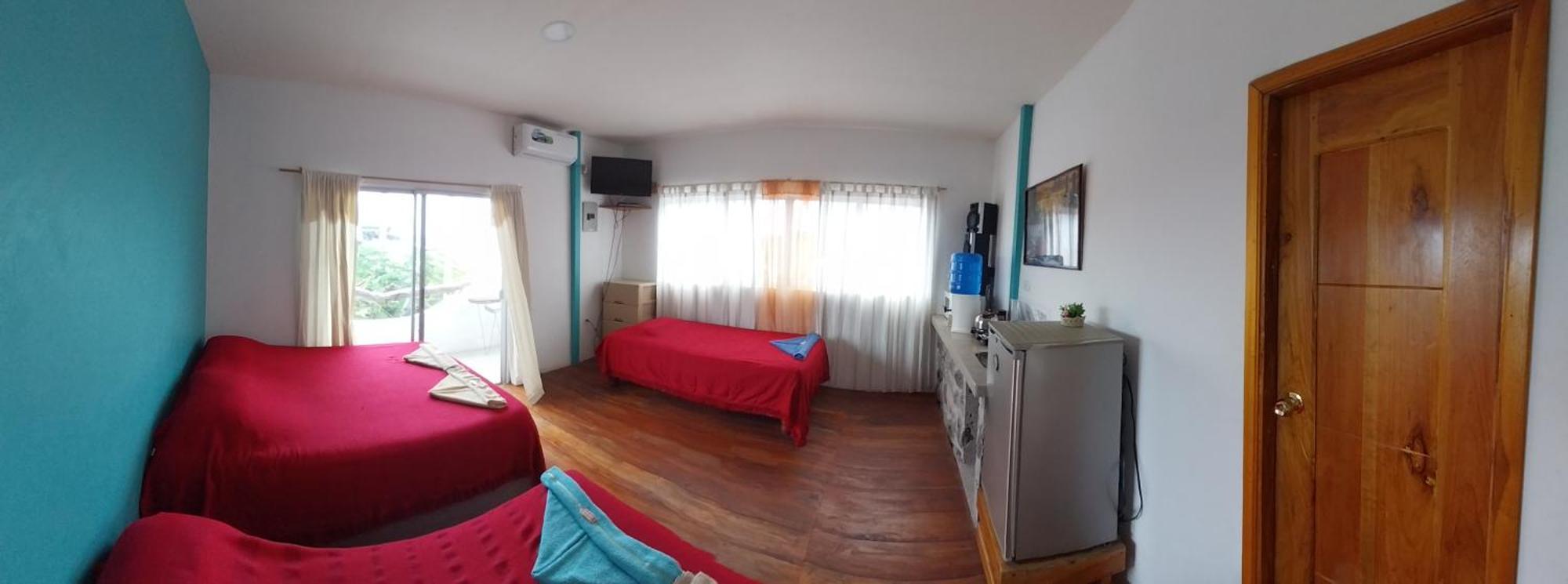 Hostal Cabanas Don Jorge Puerto Baquerizo Moreno Exteriör bild